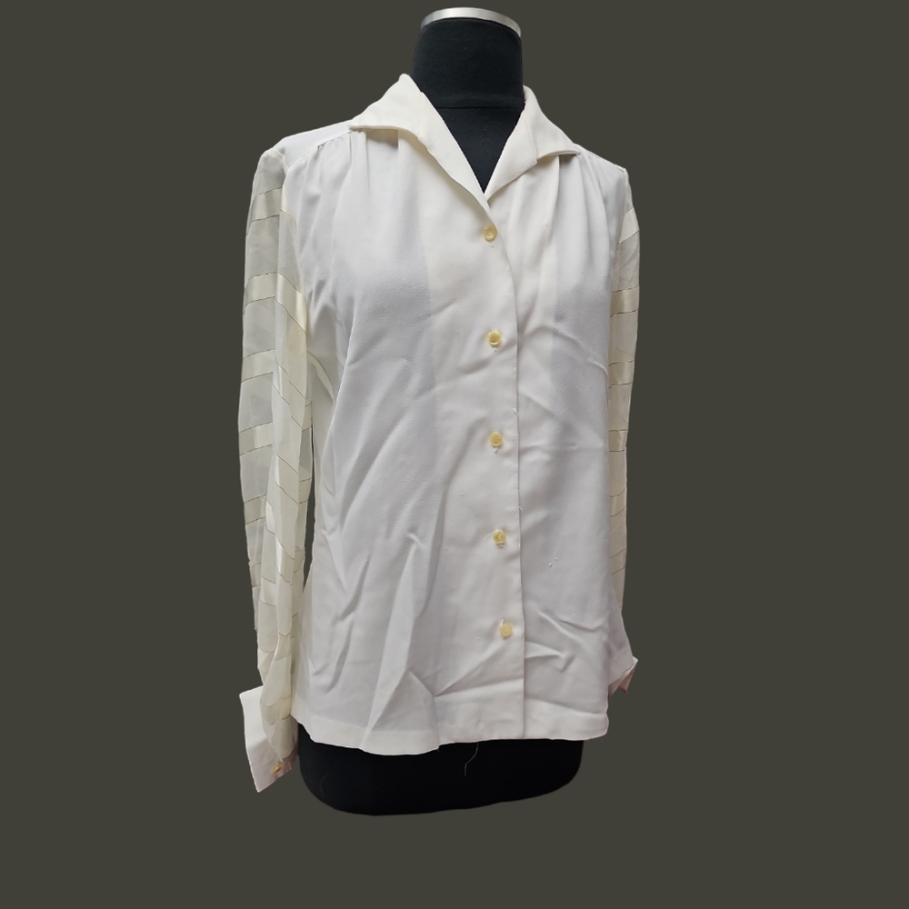 Ladies blouse White with sheer sleeves (sm)